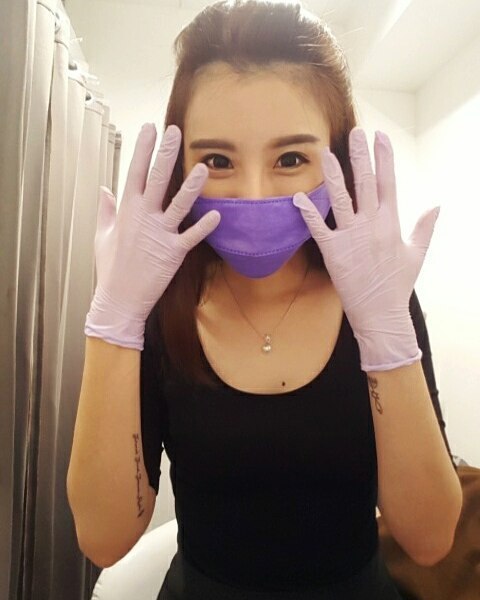 https://gloveslover.tumblr.com/post/151559721158