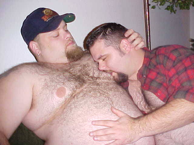 kobolmex:  chonnyg:  naughtyjustlikeyou:  Joey and Marland  #2-1  Lovers! Sweet!