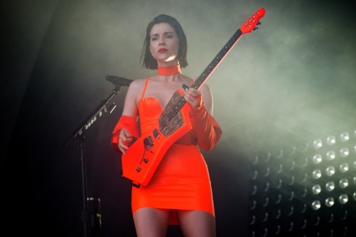 saintvincentdaily:St Vincent performing at All Points East Festival June 3rd