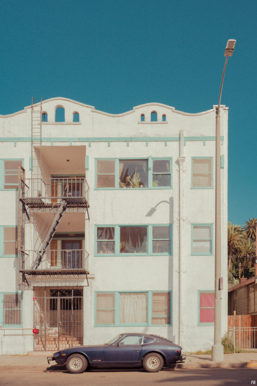 archatlas: Angels In the words of the artist Franck Bohbot: “Almost everyone has some idea of what Los Angeles is, even if they’ve never been there. Home to Hollywood, the city churns out myth after American myth. Some see the city as a necessary