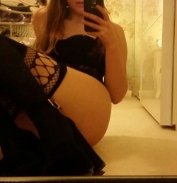 pickmeup-sortmeout-calmmedown:  So this morning daddy told me that tonight I was to dress up in two outfits, one super cute little, and one big girl slutty number. He’s leaving it up to you all to choose which one you prefer. Whichever one gets the