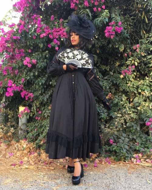 badkidkaiser: “The Merry Widow” Outfit for a bridal shower Ig: Skullita.gram