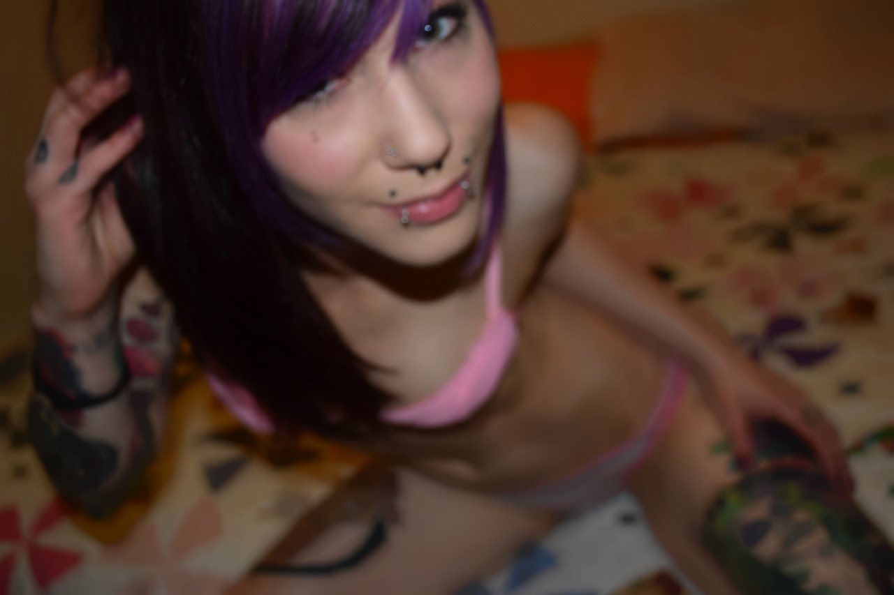 catcandescent:  catcandescent:This may possibly be my new favorite photo. No filter(s),