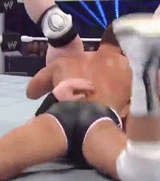 proudbulge:  OMG that ass. 