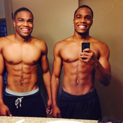 bruhyousexy:  Tre and Torian  Yes mmm twin mmm