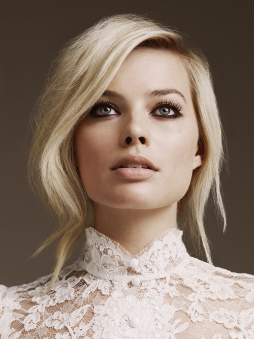 h0ttestcelebrities:  Margot Robbie 