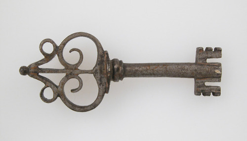 met-medieval-art:Key, Medieval ArtGift of Henry G. Marquand, 1887Metropolitan Museum of Art, New Yor