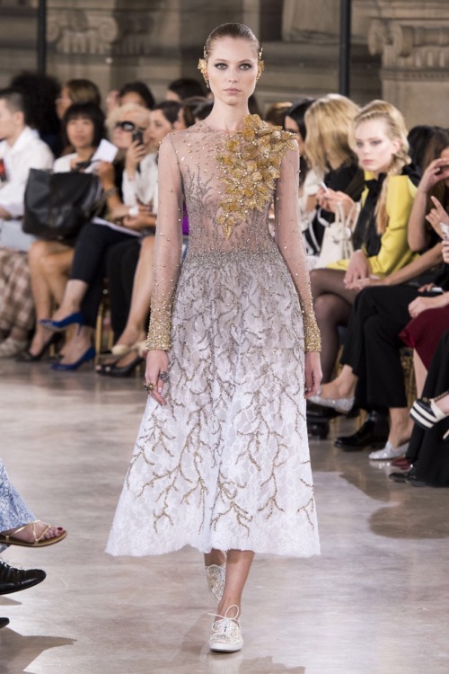 parisfashionhouse:Georges Hobeika Fall/Winter 2016