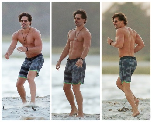 vispreeve:  Joe Manganiello on the set of “Magic Mike XXL” (October 2014) 