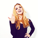 tralalalally:  Natalie Dormer spoils season four of Game of Thrones [x] 