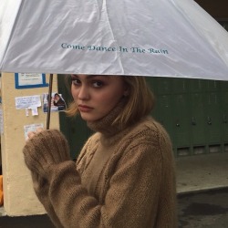 lilydeppsource:  Come dance in the rain