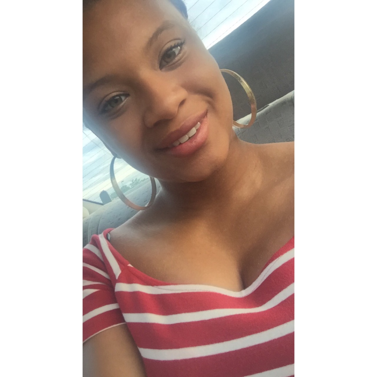 livelovejocee:These are my favorite six selfies of 2015 💋👑  Her eyes&hellip;.