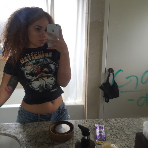 almost-athena:  Mass post of square selfies since i hardly take them.  Damn she beautiful