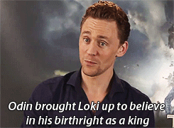 takadasaiko:  hiddles-makelovenotwar:  (x)  I feel like that last panel is something that the various Marvel directors have been trying to tell him. It obviously hasn’t worked yet.  