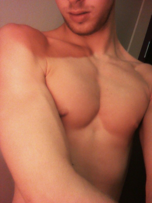 wkrayfield:  Chest and arms are getting there! 