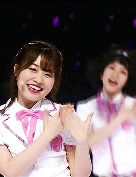 akb48love:  AKB48 members in Produce48′s 내꺼야