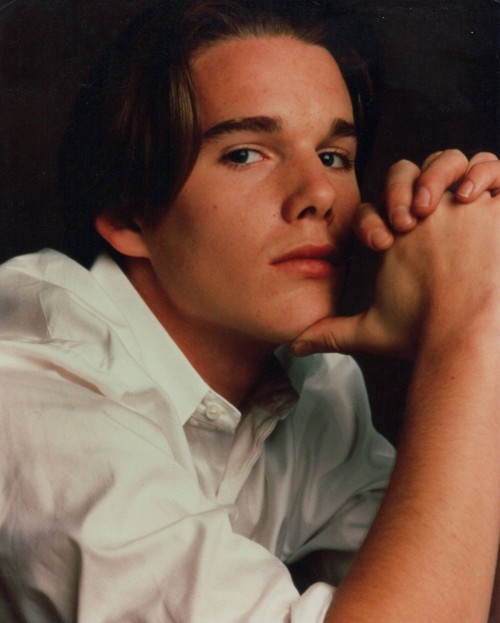 obsessedwithethanhawke:Ethan Hawke photographed by Deborah Feingold, 1990.