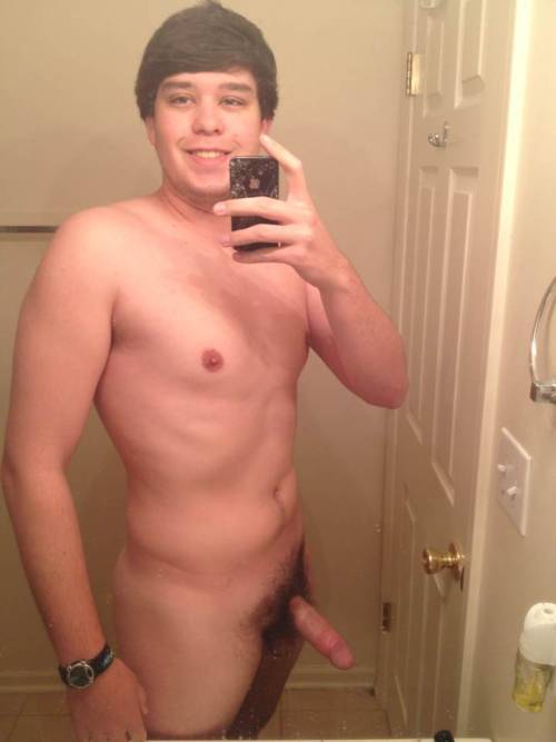 srt8guyssexting:  few extra pounds…but hey nice dick anyway