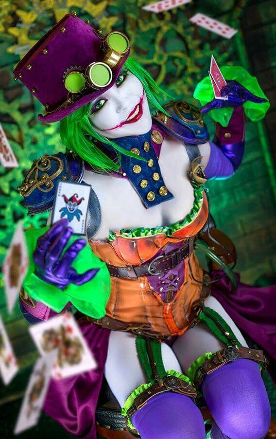 Halloween Is For The SEXY!