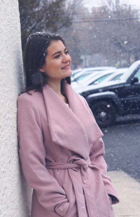  PHOTO SHOOT: PINK COAT & WINTER SNOW! 