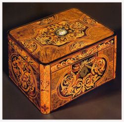 treasures-and-beauty: 18th century French marquetry box   