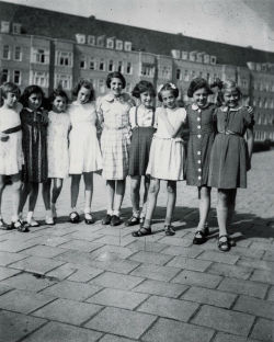 tomhulces:  A photo of Anne Frank and her friends who are celebrating Anne’s 10th birthday c. 1939. Anne is pictured second to the left in a dark coloured dress.  Photo taken by Otto Frank  