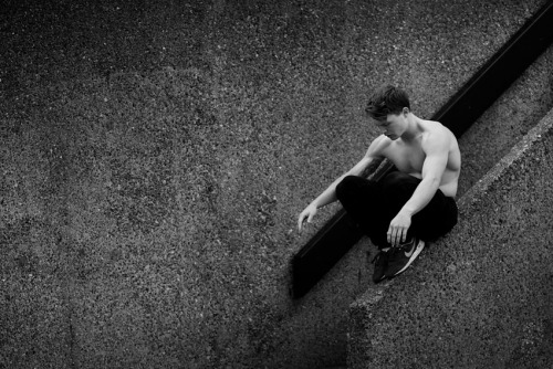 bypip:   THE FREERUNNER - PERSONAL PROJECT Here’s a recent collaborative project I did with world free running champion, Tim Shieff. As a pioneer of the rapidly-growing sport, Tim’s ethos is centred around thinking outside of the box – showcasing