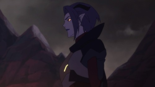 bellatrixobsessed1:More screenshots from this scene because I just love that subtle Galra, eye glow.