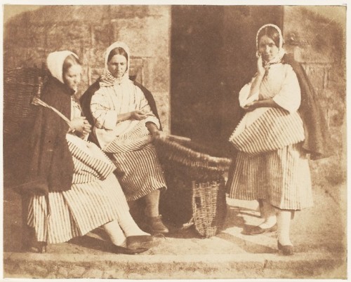 met-photos:Newhaven Fishwives by David Octavius Hill, The Met’s PhotosHarris Brisbane Dick Fun