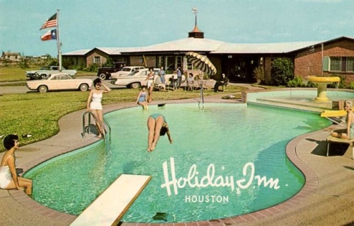 postcardtimemachine - Holiday Inn Houston