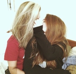 the-inspired-lesbian:  Love and Lesbians ♡ 