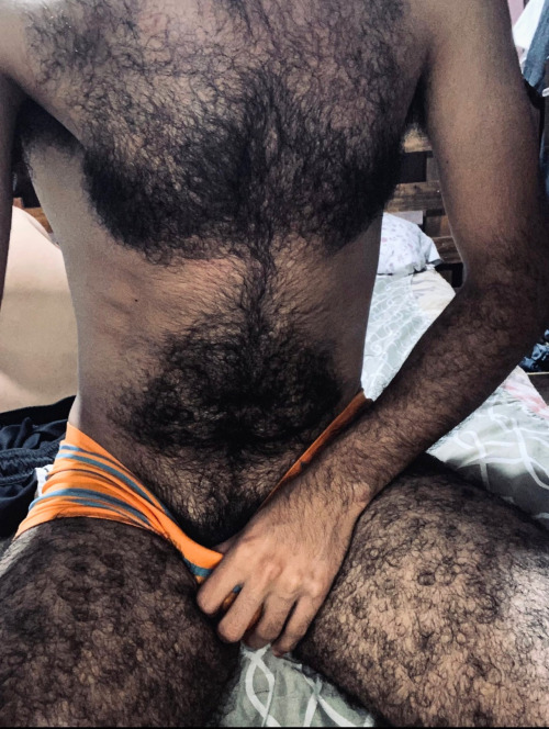 johnml217 - Enjoy men, especially hairy. Taken. Women deleted.