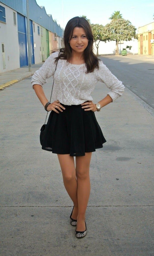 tightsgalore:Tights and Pantyhose Fashion InspirationHelp Support the page donate