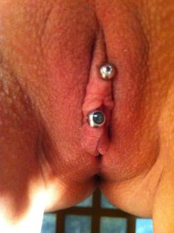 pussymodsgalore  Vertical clithood piercing