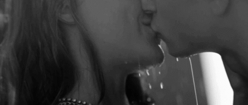 southern-sweetie1:romanticpervertedpeaches-deacti:That&rsquo;s the BEST  &hellip;😁💋