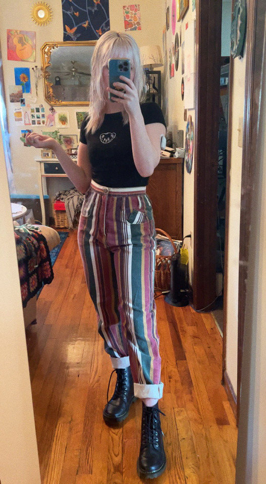 striped pants on Tumblr