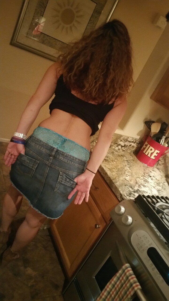 mandy-milf-moves: No kiddos tonight so we had a hot date. 😍 First movie in a theater