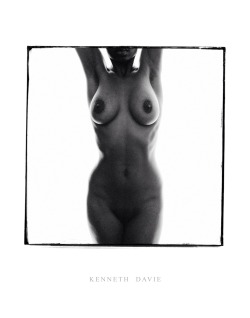 kendavie:  Art is a woman…  ©2013 Ken