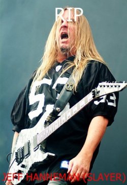 futubandera:  adios a un grande cabros.. jeff hanneman de slayer