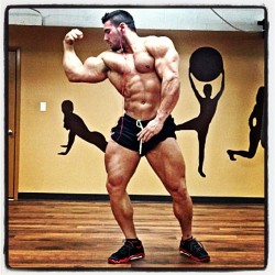 drwannabe:  Johnny Doull at 262 pounds