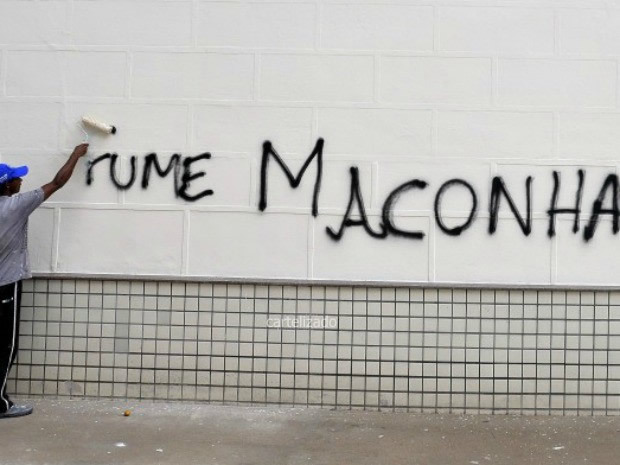 cartelizado:  fume maconha