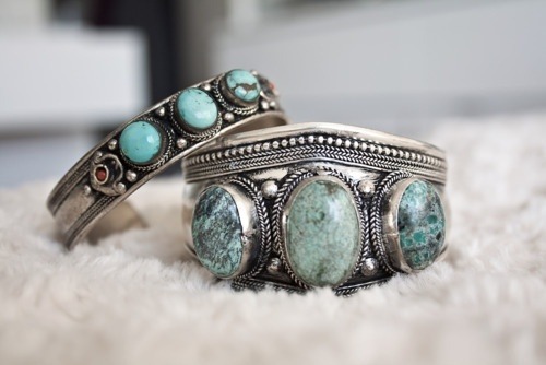 Turquoise jewelry is great to wear on Fridays–or every day!