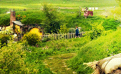 oakenbaggins:hobbit meme [&frac14;] locations: the shire&ldquo;you were born