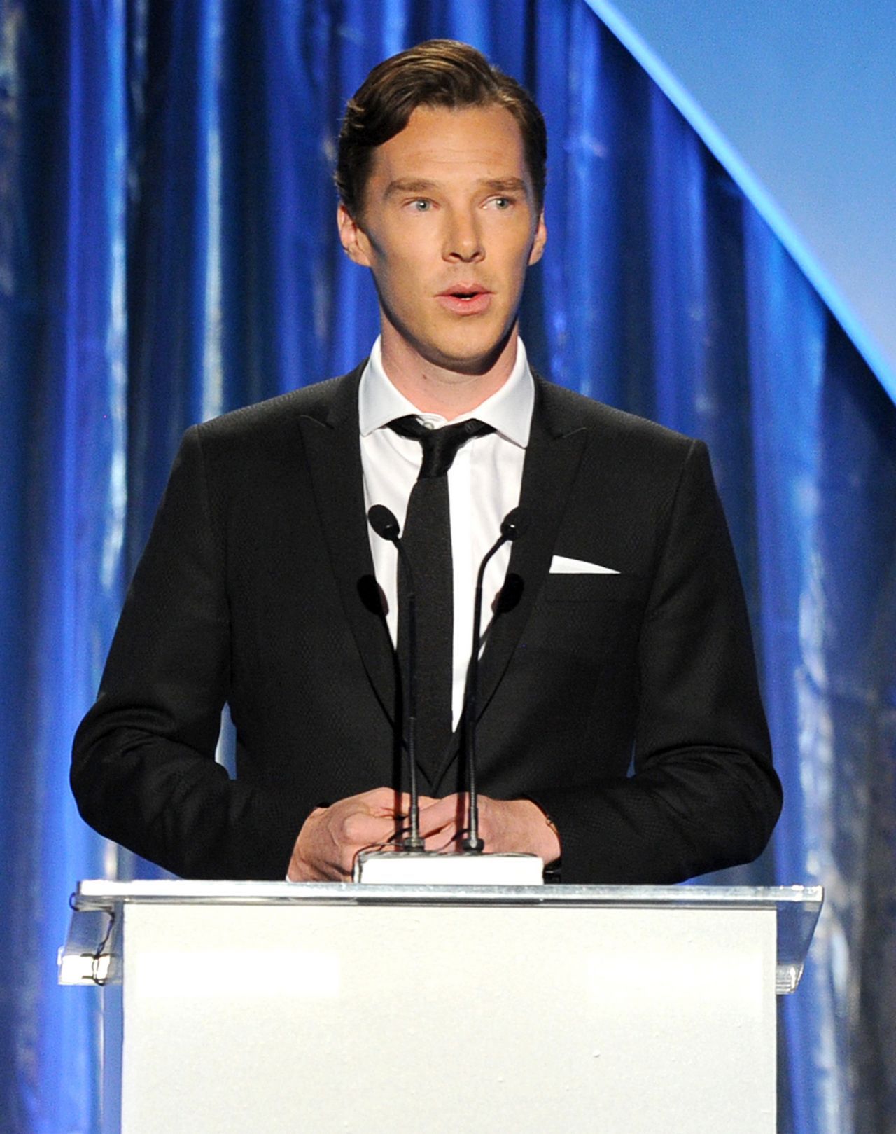 idreamofbencumberbatch:  deareje:  new tab for high res. Benedict Cumberbatch speaks