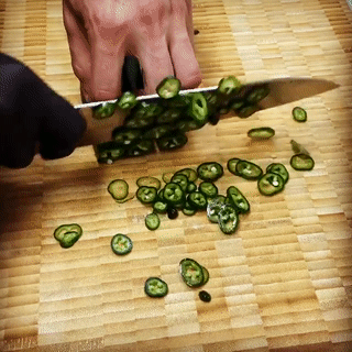 Pepper Slicing