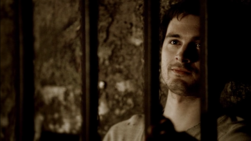 RC (re)watches The Vampire Diaries: Man on Fire(5x19)Don’t you want to be with me? More than anythin