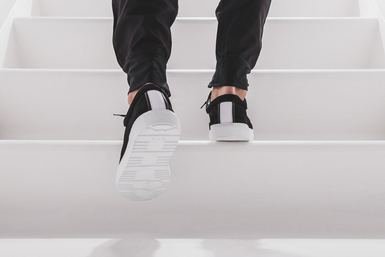 themaxdavis:  ETQ. Amsterdam FW14Low Top 1 Black / White ETQ-amsterdam.com 