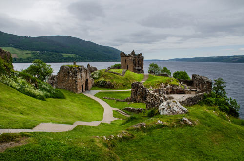 silvaris:Loch Ness by CHRIS TAYLOR