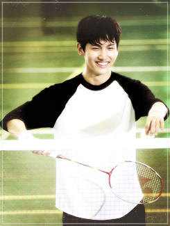 unmyung-deactivated20140708:  badminton never looked better   Son :&ldquo;)