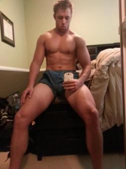 Tapthatguy-X-Version:  Courtesy Of Selfishbottom. Gsp/C (Guys With Smart Phones